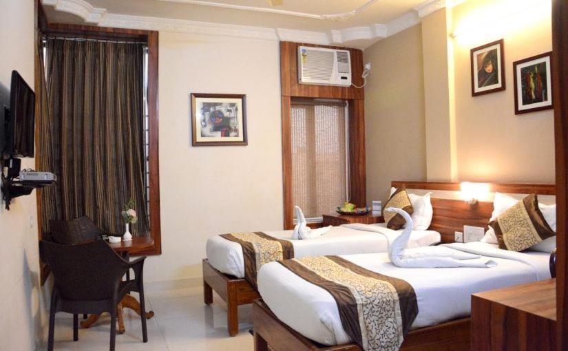 Hotel Eden Roc Bhubaneswar Zewnętrze zdjęcie